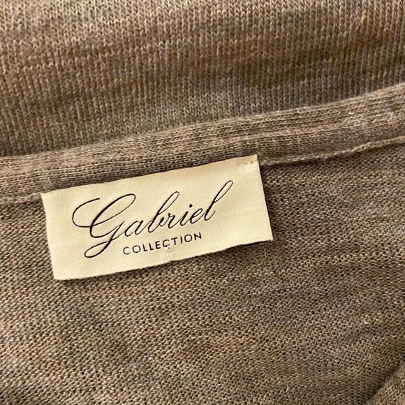 Gabriel collection front photo print sweater, S - Picture 10 of 13